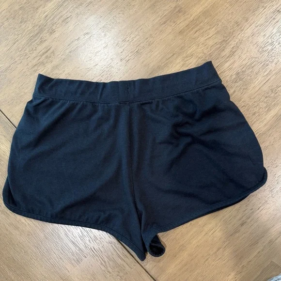 Nike Women's Athletic Black Shorts Size Large - Picture 4 of 4